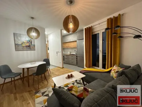 Izdavanje, dvosoban stan, 48m², Bulevar Evrope, Novi Sad Sve Podlokacije - image 6