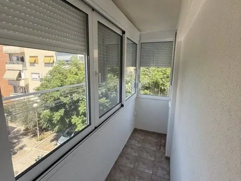 Prodaja, dvosoban stan, 52m², Centar, Tivat - image 6