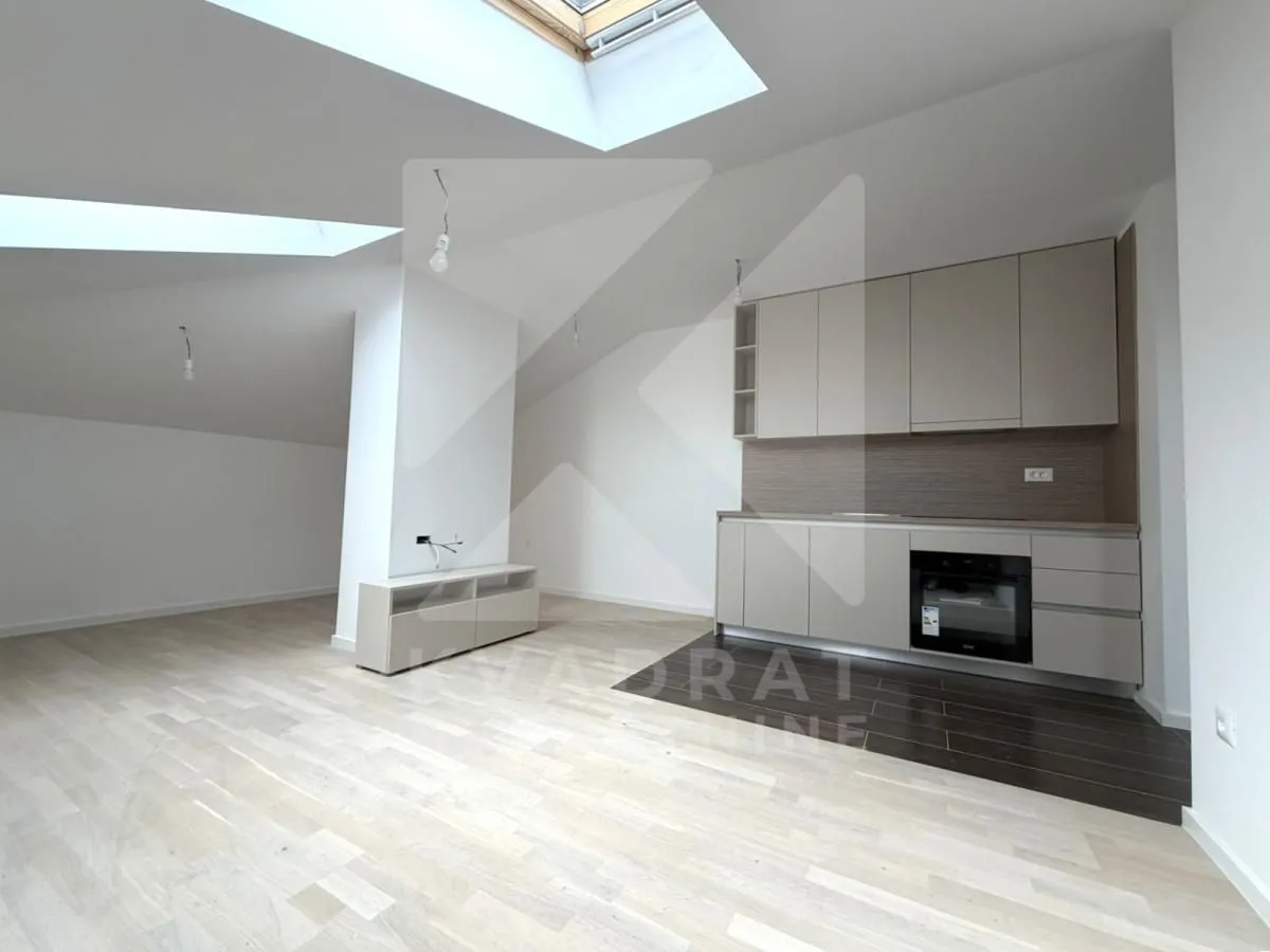 Prodaja, jednosoban stan, 50m², Tološi, Podgorica