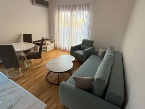 Izdavanje, jednosoban stan, 34m², Zabjelo, Podgorica