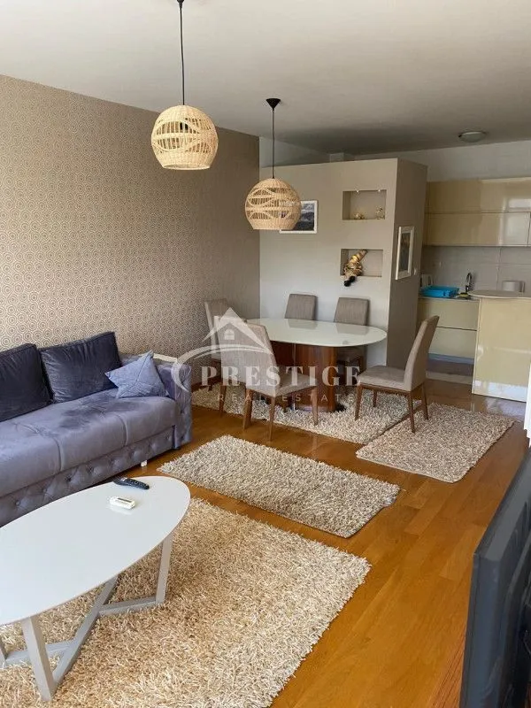 Rent, three bedroom apartment, 100m², Blok 6, Podgorica