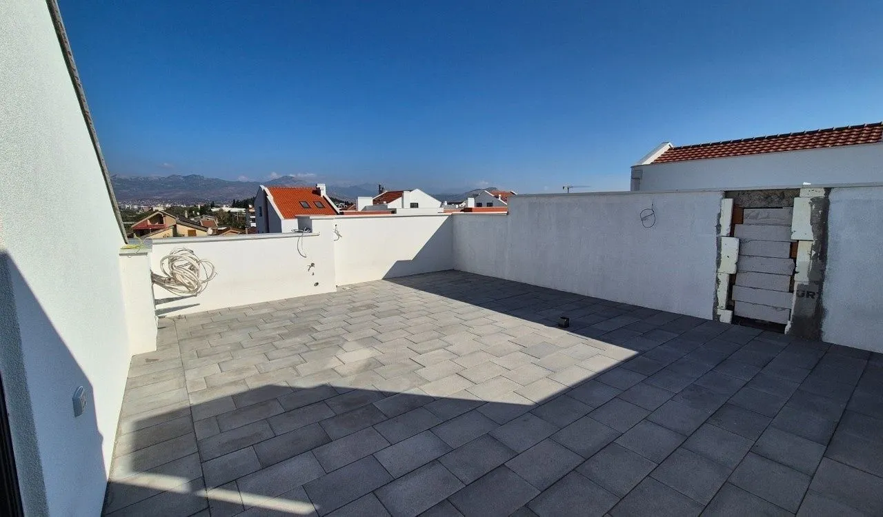 Prodaja, trosoban stan, 98m², Zabjelo, Podgorica
