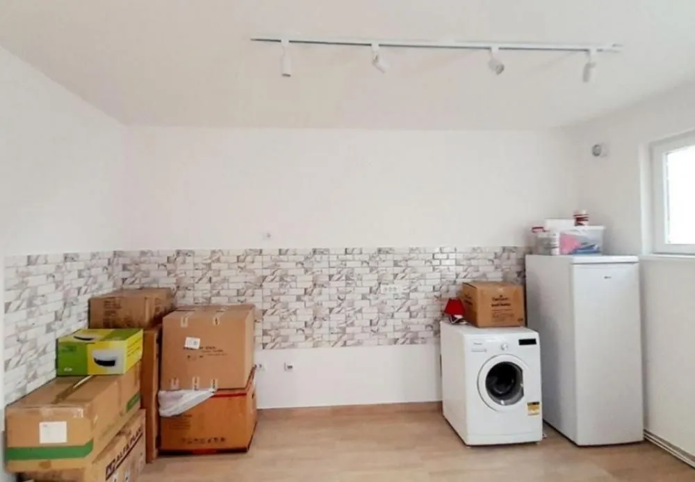 Sale, one bedroom apartment, 39m², Mali Mokri Lug, Zvezdara Sve Podlokacije