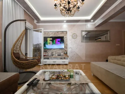 Rent, three bedroom apartment, 95m², Blok 9, Podgorica - image 2