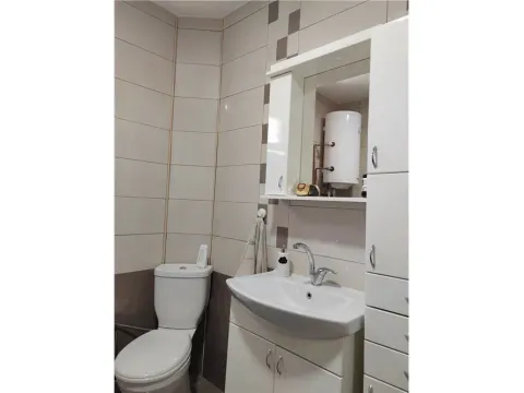 Prodaja, kuća, 142m², Apelovac, Niš - image 13