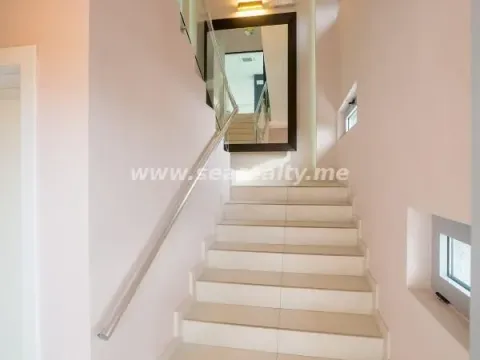 Prodaja, kuća, 280m², Tivat, Crna Gora - image 60