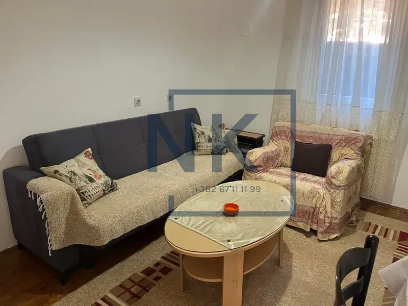 Izdavanje, jednosoban stan, 42m², Konik, Podgorica