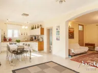 Prodaja, kuća, 180m², Morinj, Kotor - image 4