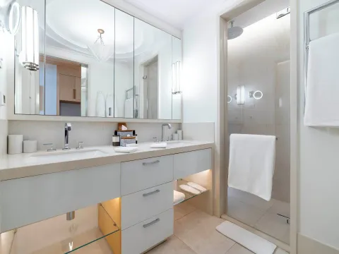 Prodaja, stan, 236m², Porto Montenegro, Tivat - image 14