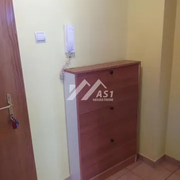 Izdavanje, jednosoban stan, 35m², Adamovićevo Naselje, Novi Sad Sve Podlokacije - image 7