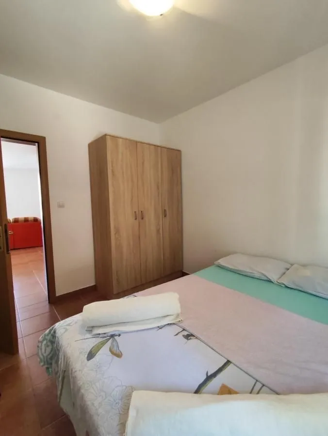 Prodaja, jednosoban stan, 58m², Herceg Novi, Crna Gora