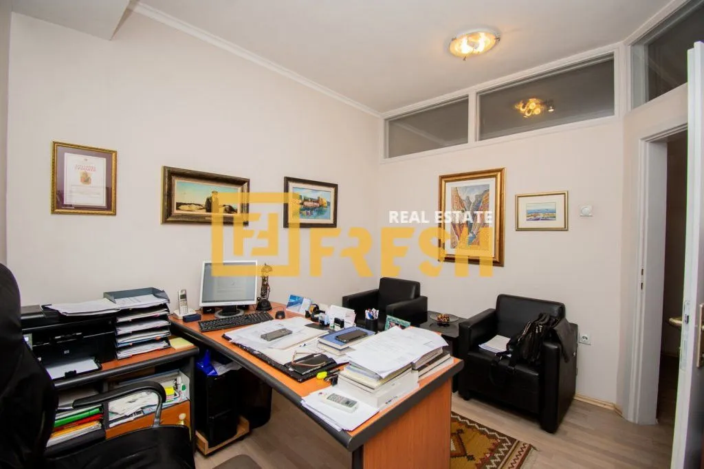 Sale, office space, 42m², Centar, Podgorica