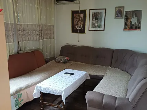 Prodaja, jednosoban stan, 48m², Stari Aerodrom, Podgorica - image 5