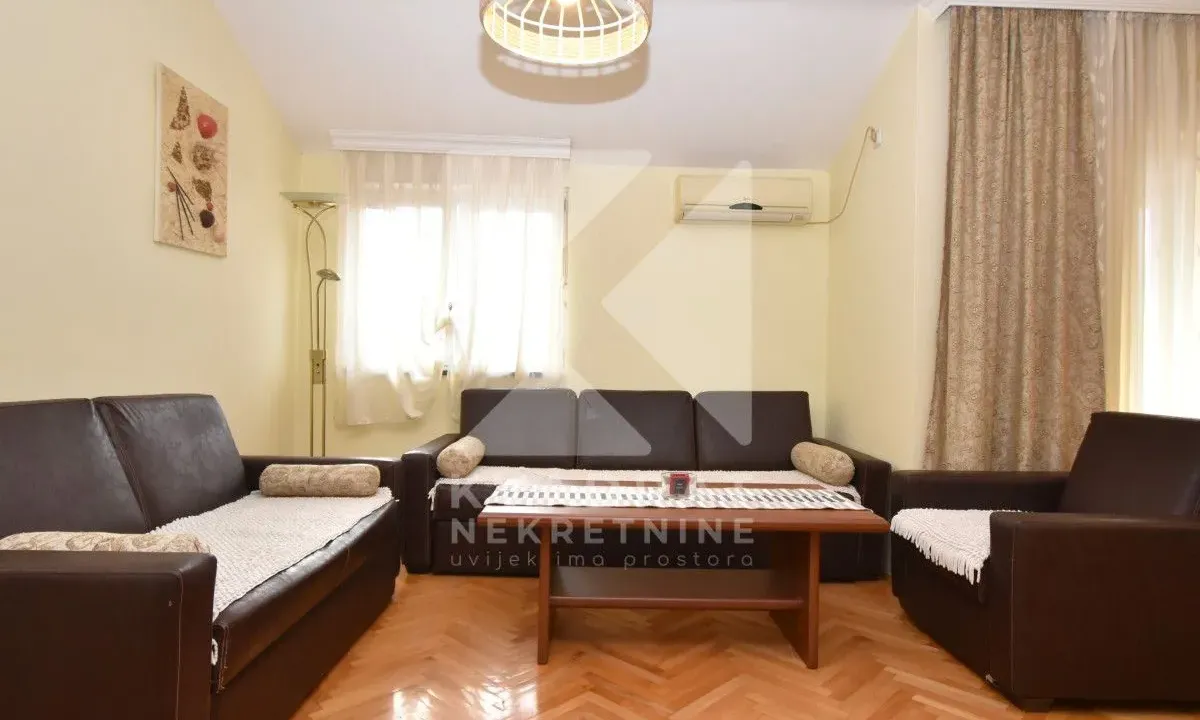 Izdavanje, jednosoban stan, 57m², Stari Aerodrom, Podgorica