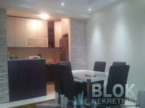 Rent, one bedroom apartment, 56m², Vezirov Most, Podgorica - image 6
