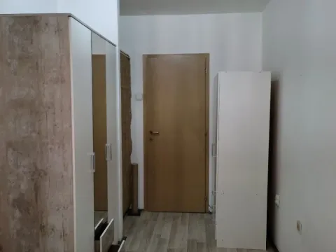 Izdavanje, dvosoban stan, 40m², Palilula, Niš - image 8