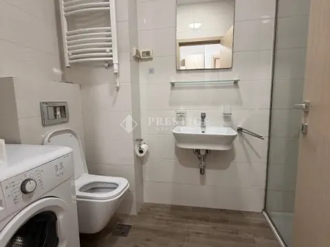 Sale, one bedroom apartment, 46m², City Kvart, Podgorica - image 10