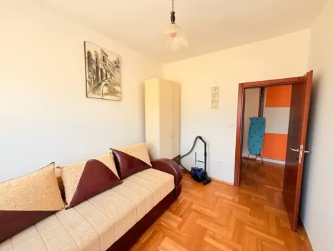 Sale, one bedroom apartment, 48m², Bar, Crna Gora - image 5