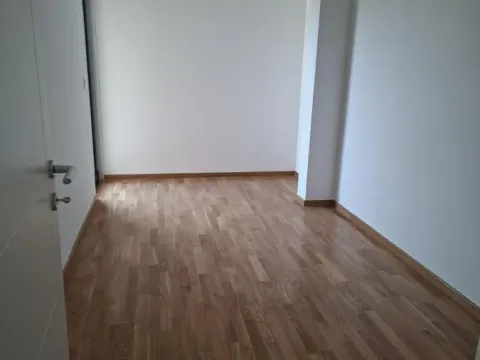 Prodaja, trosoban stan, 78m², Pančevo, Srbija - image 5