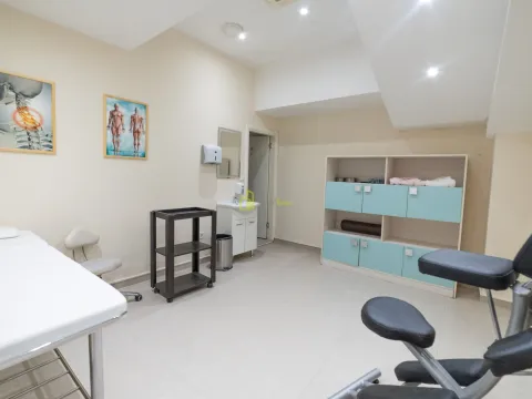 Prodaja, poslovni prostor, 1343m², Centar, Podgorica - image 54