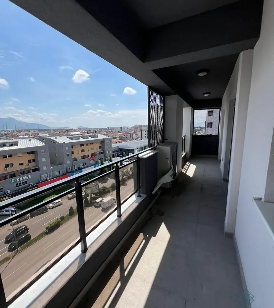 Prodaja, trosoban stan, 104m², Stari Aerodrom, Podgorica
