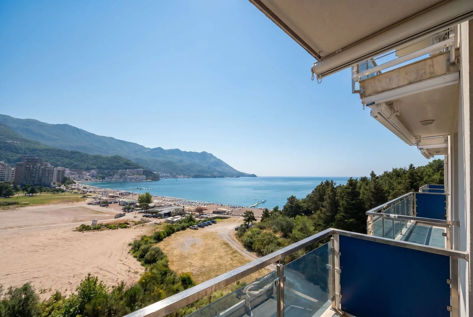 Stan-na-dan, dvosoban stan, 89m², Bečići, Budva