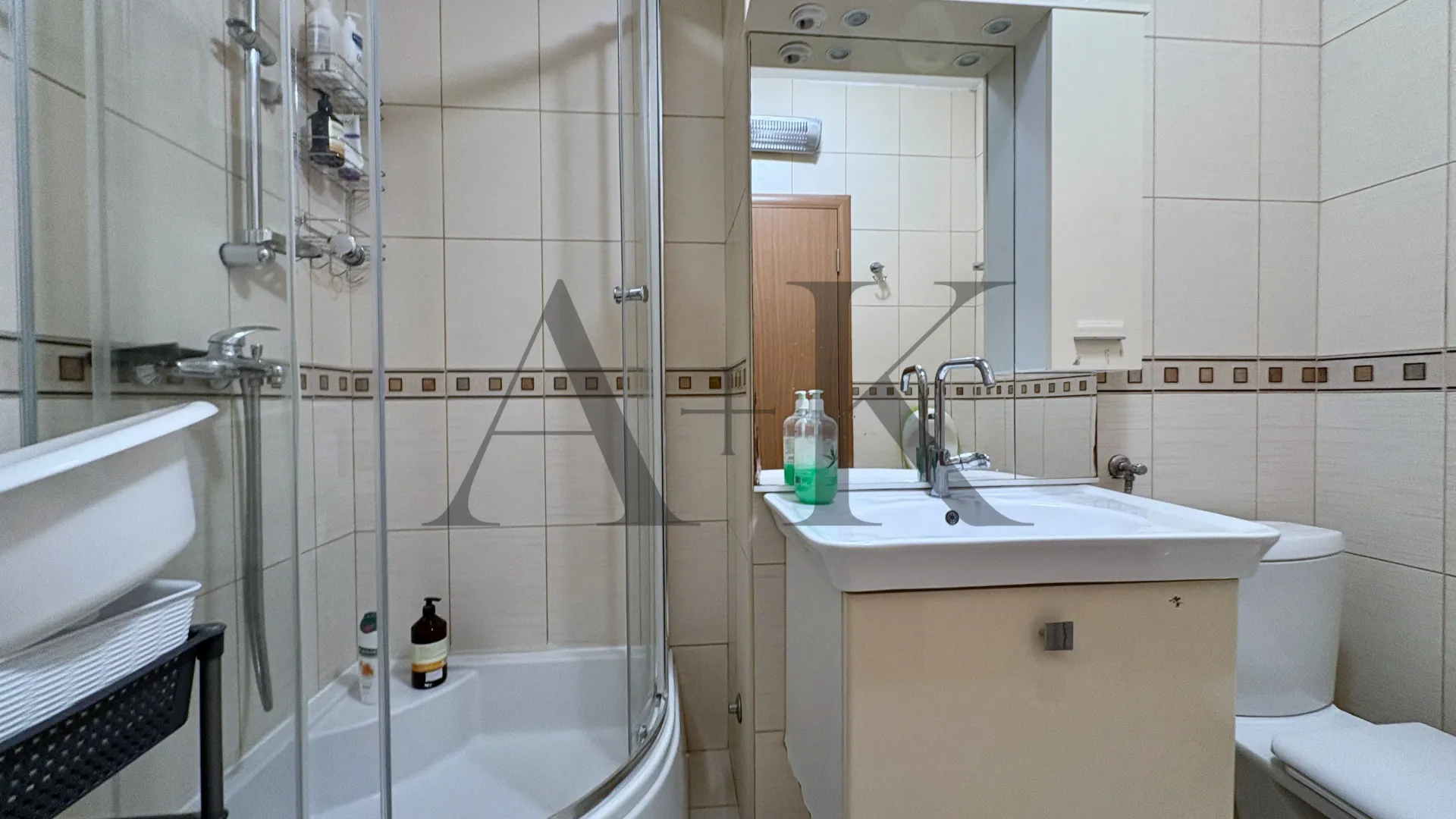 Sale, three bedroom apartment, 100m², Podmaine, Budva