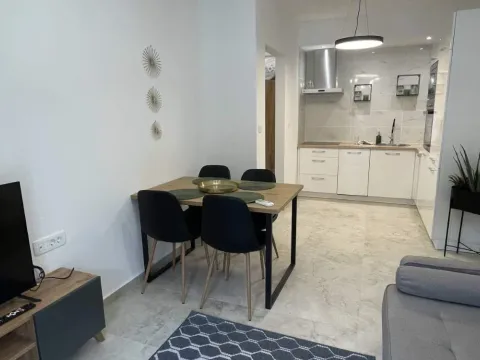 Sale, one bedroom apartment, 43m², Budva, Crna Gora - image 6