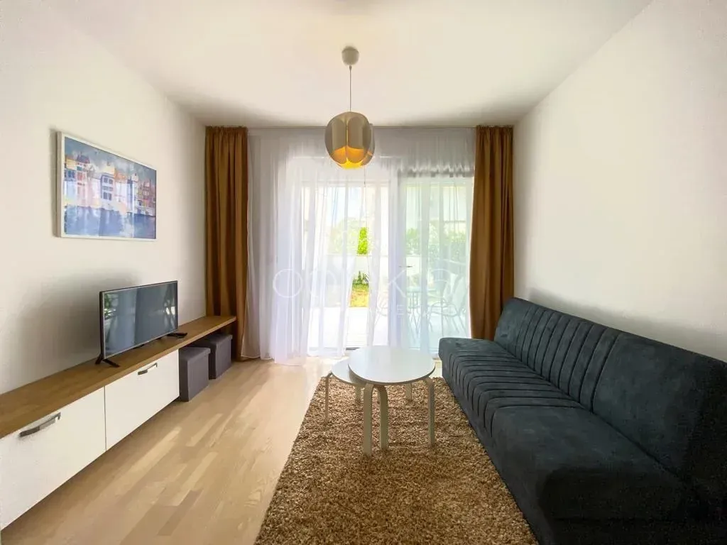 Rent, one bedroom apartment, 40m², Tivat, Crna Gora
