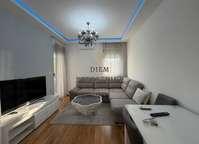 Izdavanje, jednosoban stan, 35m², Zagorič, Podgorica
