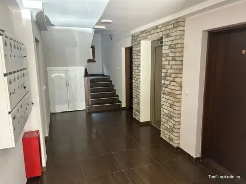 Prodaja, trosoban stan, 45m², Zlatibor, Srbija - image 16