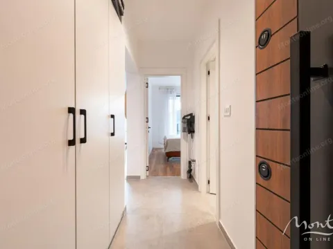 Prodaja, jednosoban stan, 36m², Podkošljun, Budva - image 16