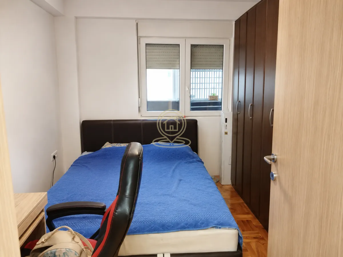 Izdavanje, dvosoban stan, 70m², Pantelej, Niš