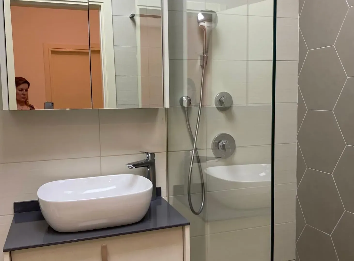 Sale, apartment, 32m², Dobrota, Kotor