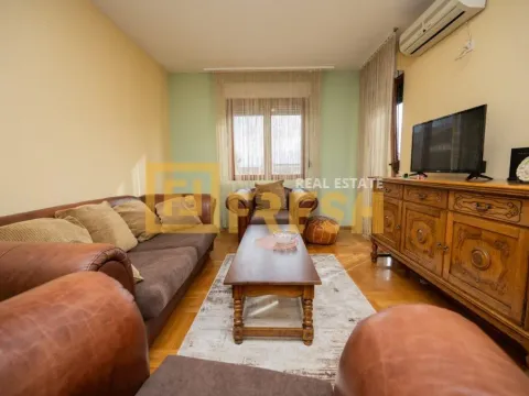 Izdavanje, jednosoban stan, 50m², Stari Aerodrom, Podgorica - image 2