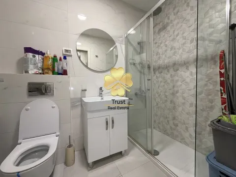 Izdavanje, jednosoban stan, 50m², Central Point, Podgorica - image 8