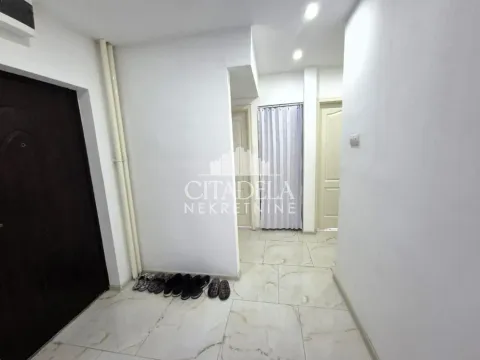 Sale, three bedroom apartment, 90m², Brace Jerković, Voždovac Sve Podlokacije - image 3