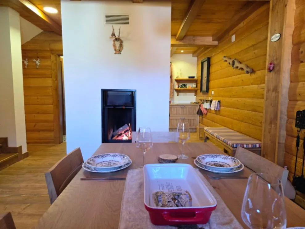 Sale, house, 160m², Centar, Žabljak