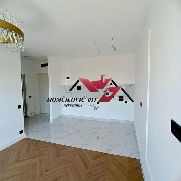 Sale, two bedroom apartment, 43m², Južni Bulevar, Vračar Sve Podlokacije