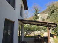 Izdavanje, kuća, 160m², Mirac, Kotor - image 7