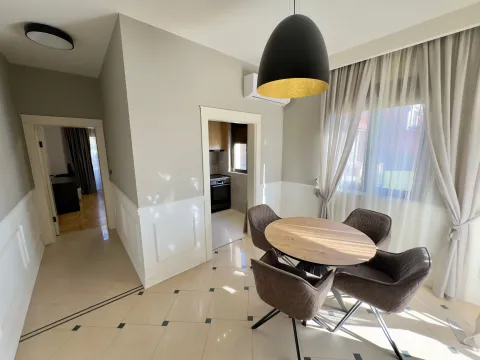 Rent, one bedroom apartment, 65m², Tološi, Podgorica - image 2