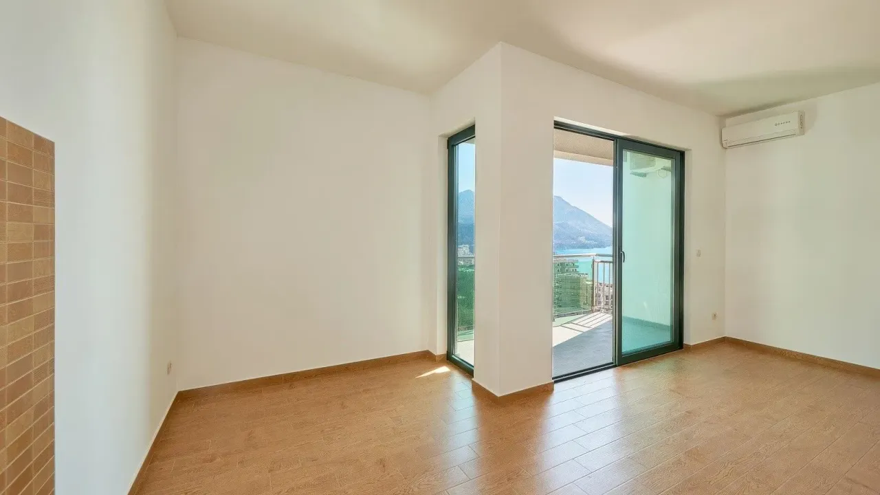 Sale, two bedroom apartment, 63m², Bečići, Budva