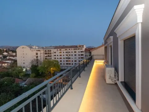 Izdavanje, trosoban stan, 163m², Preko Morače, Podgorica - image 19