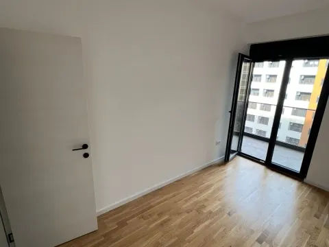 Prodaja, dvosoban stan, 65m², Stari Aerodrom, Podgorica - image 5