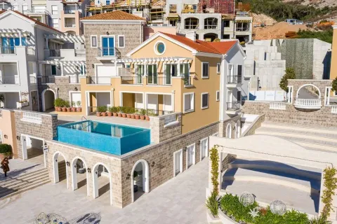 Prodaja, dvosoban stan, 74m², Tivat, Crna Gora - image 18