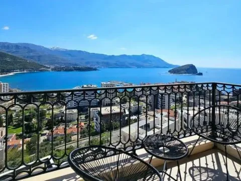 Prodaja, jednosoban stan, 50m², Centar, Budva