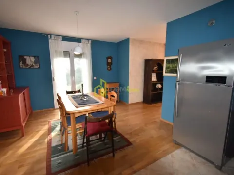 Sale, house, 191m², Tološi, Podgorica - image 25