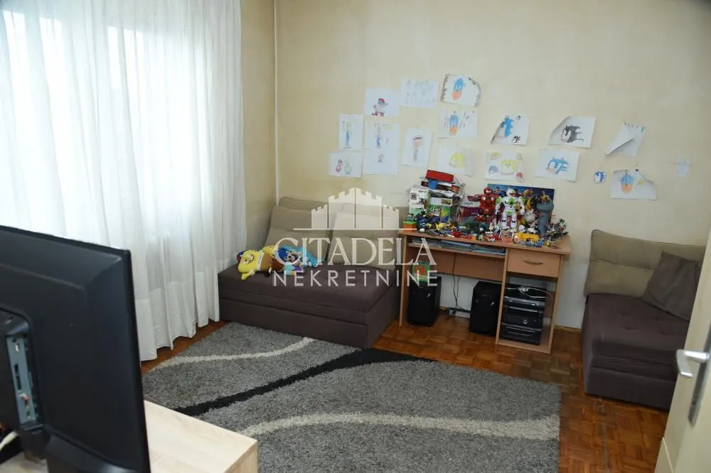 Prodaja, trosoban stan, 70m², Stari Grad, Beograd