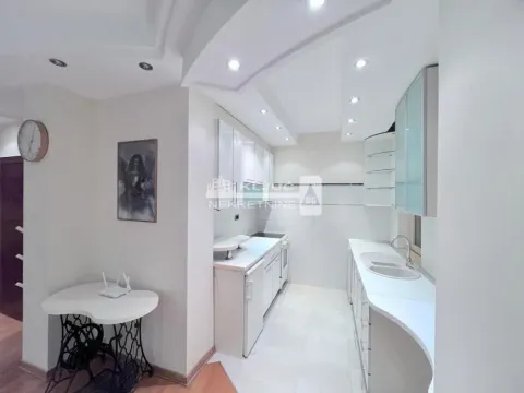 Rent, two bedroom apartment, 50m², Crveni Krst, Beograd - image 8