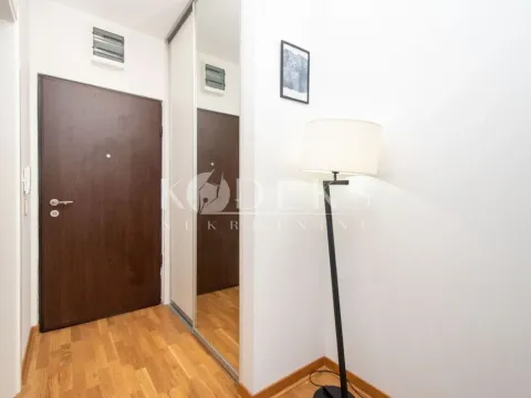 Rent, studio apartment, 27m², City Kej, Podgorica - image 6